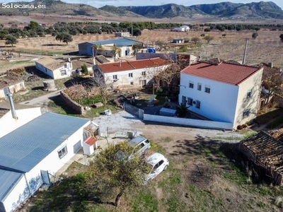 Villa en Venta en Zuazo de Vitoria, Almería