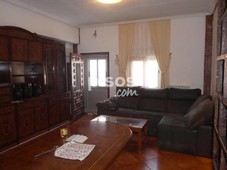 Casa adosada en venta en Calle de Príncipe de Viana