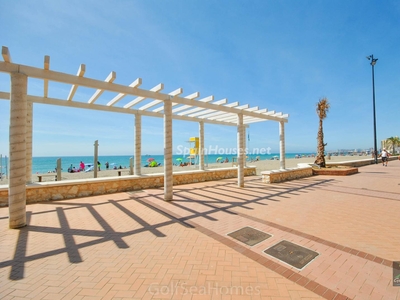 Apartment to rent in Carvajal - Las Gaviotas, Fuengirola -