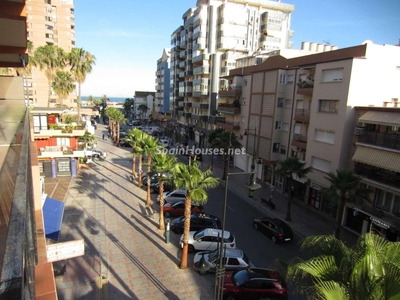 Apartment to rent in Zona Puerto Deportivo, Fuengirola -