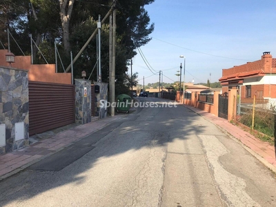 Parcela en venta en Abrera