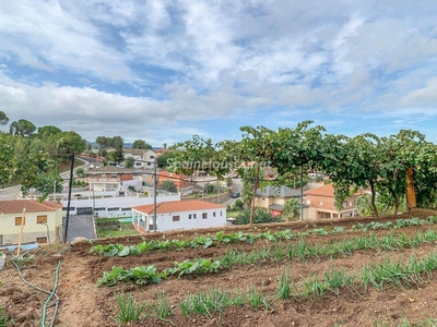 Parcela en venta en Castellbisbal