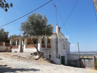 Chalet for sale in Olesa de Montserrat