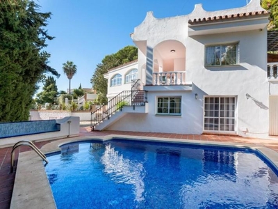 Chalet to rent in Riviera del Sol, Mijas -