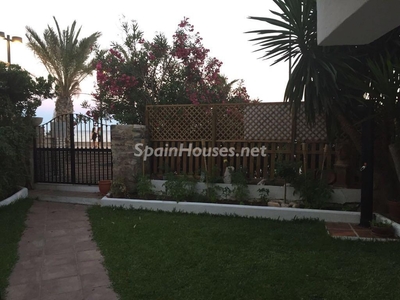 Ground floor apartment to rent in Carvajal - Las Gaviotas, Fuengirola -