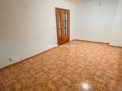 Ground floor flat for sale in Viladecans