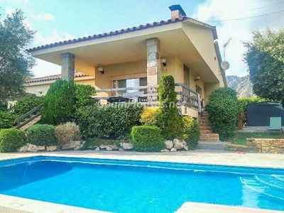 House for sale in Collbató