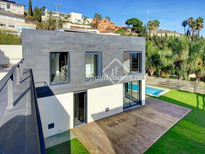 Casa en venta en Esplugues de Llobregat