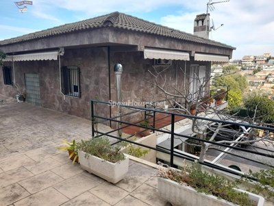 Casa en venta en Rubí