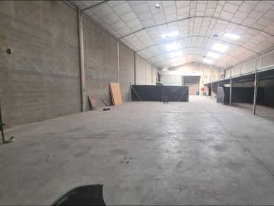 Industrial-unit for sale in Sant Celoni