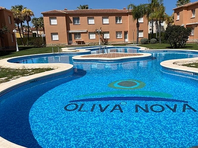Oliva Nova 3 dormitorios cerca del Golf y MET