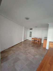 Piso en alquiler en calle Siete de Mayo de 3 habitaciones con terraza y muebles