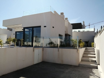 Polop villa en venta