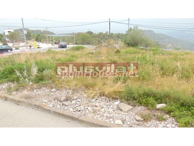 Urban building site for sale in Canyelles