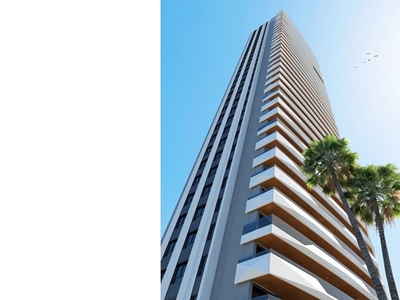 Apartamentos de 2 a 4 dormitorios en Benidorm Tower junto a la playa