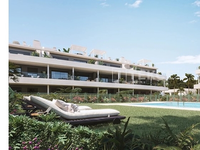 Impresionantes Vistas Apartamentos Junto a la Playa en Estepona