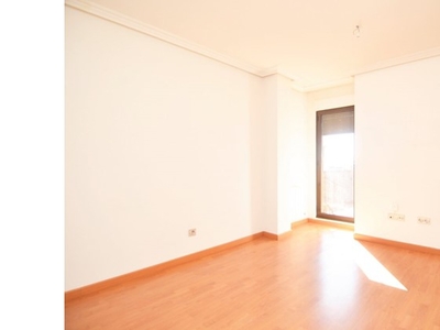 Urbis te ofrece un estupendo apartamento en venta en Aldeaseca de la Armuña, Salamanca.