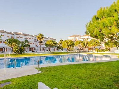 Apartment with pool in La Carrajolilla.