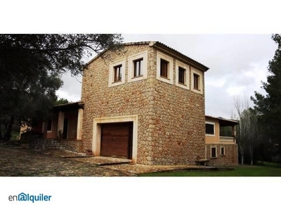 Alquiler casa trastero Alaro