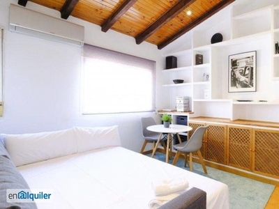 Apartamento de 2 dormitorios en alquiler en Lavapiés, Madrid