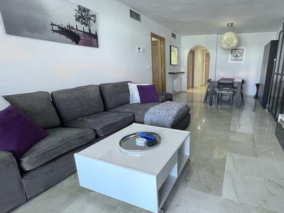 Apartamento de alquiler en Guadalmina Alta