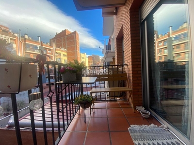 Apartamento encantador apartamento en zona ricard vinyes en Lleida