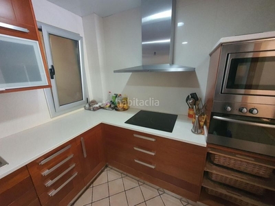 Ático con 3 habitaciones con ascensor y aire acondicionado en Calella