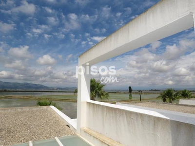 Casa adosada en venta en Poble Nou