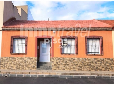 Casa en venta en Calle de Canalejas