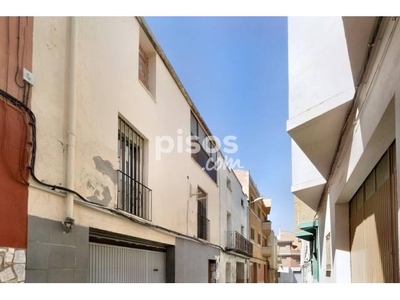 Casa en venta en Carrer del Mig