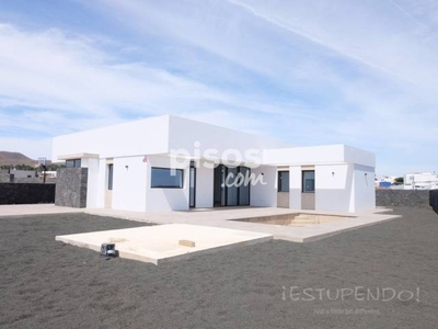 Casa en venta en Costa Teguise