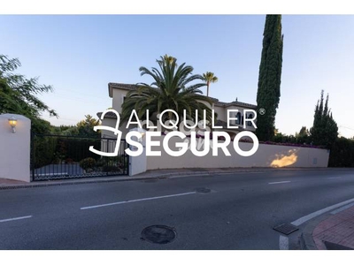 Chalet en alquiler en Nagueloes