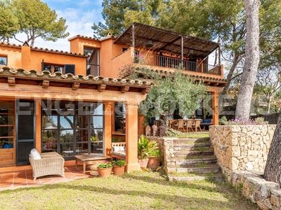 Chalet impresionante casa señorial mediterránea situada en tamarit en Tarragona