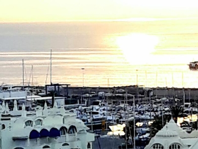 Piso de alquiler en Puerto Marina, Puerto Marina