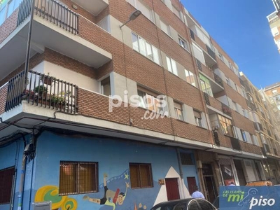 Piso en venta en Calle de los Jardines