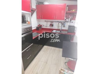 Piso en venta en Plaça de Badalona