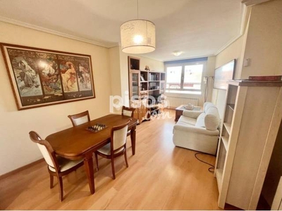 Piso en venta en Santovenia de Pisuerga