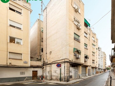 Piso en venta en Sol y Luna, Barrio de Zaidín