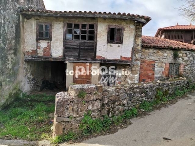 Casa en venta en San Román de Candamo