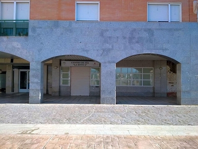 Local en alquiler en Huelva de 180 m2