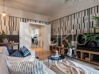 Alquiler apartamento con 2 habitaciones en azca en Madrid