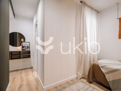 Alquiler apartamento de 3 dormitorios en gracia en Barcelona