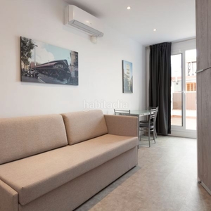 Alquiler apartamento duplex gracia 2 pax en Vila de Gràcia Barcelona