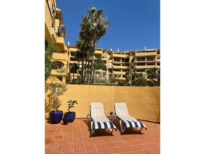 Alquiler apartamento en avenida santiago de compostela los almendros, 2 dormitorios en alquiler, Nueva Alcántara en Marbella