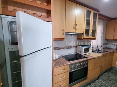 Alquiler apartamento en calle huerto apartamento con 2 habitaciones amueblado con ascensor, calefacción y aire acondicionado en Fuengirola