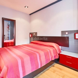 Alquiler apartamento hermoso departamento de 2 habitaciones en el centro en Madrid