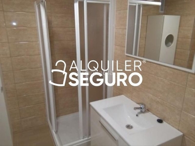 Alquiler piso av. innovación en Parque Alcosa Sevilla