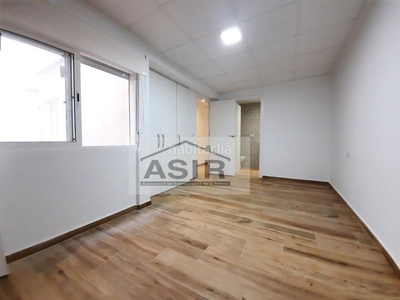 Alquiler piso bonito piso completamente reformado y con terraza en Alzira