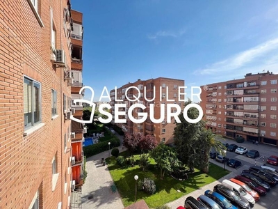 Alquiler piso c/ fuentespina en Santa Eugenia Madrid