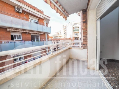 Alquiler piso con 2 balcones en San Pere Terrassa